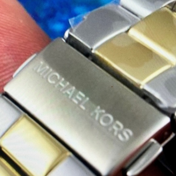 MK Two Tone Runway Watch - Picture 5 of 10